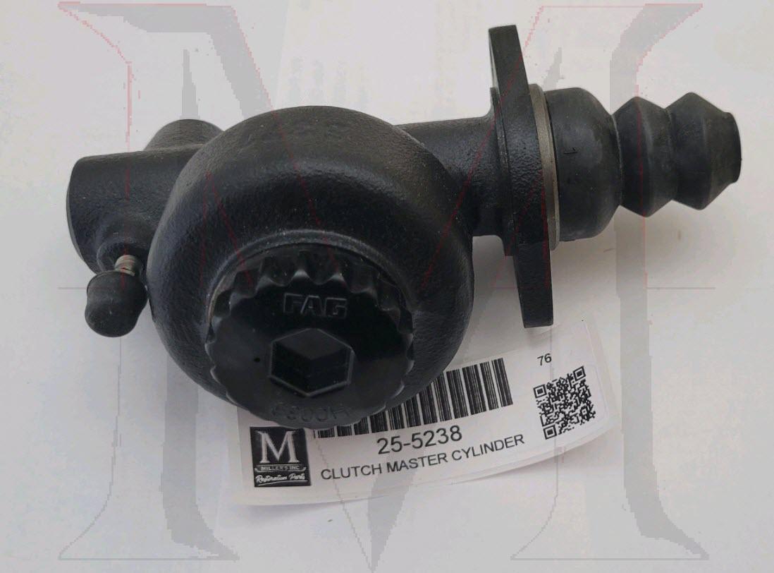 CLUTCH MASTER CYLINDER
