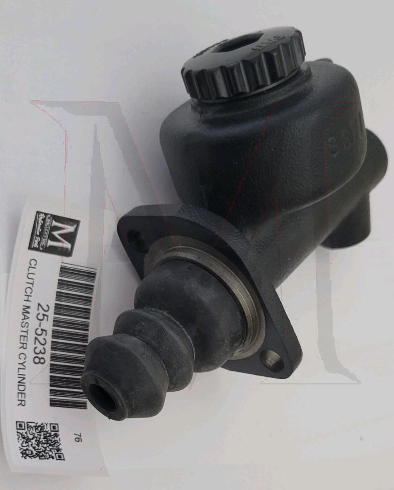 CLUTCH MASTER CYLINDER