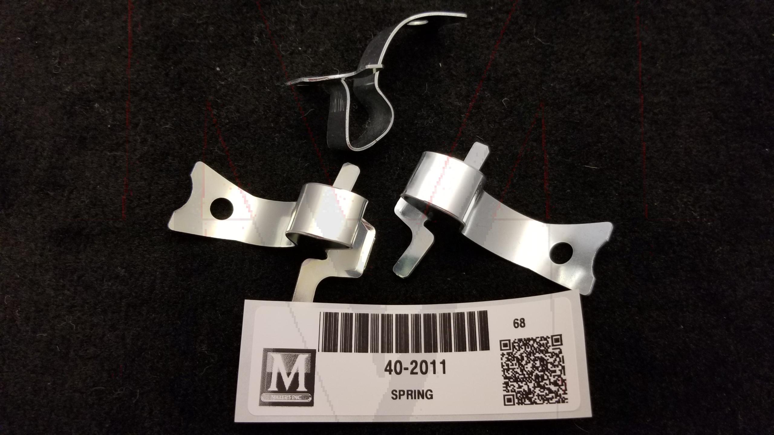 14 INCH HUB CAP CLIP