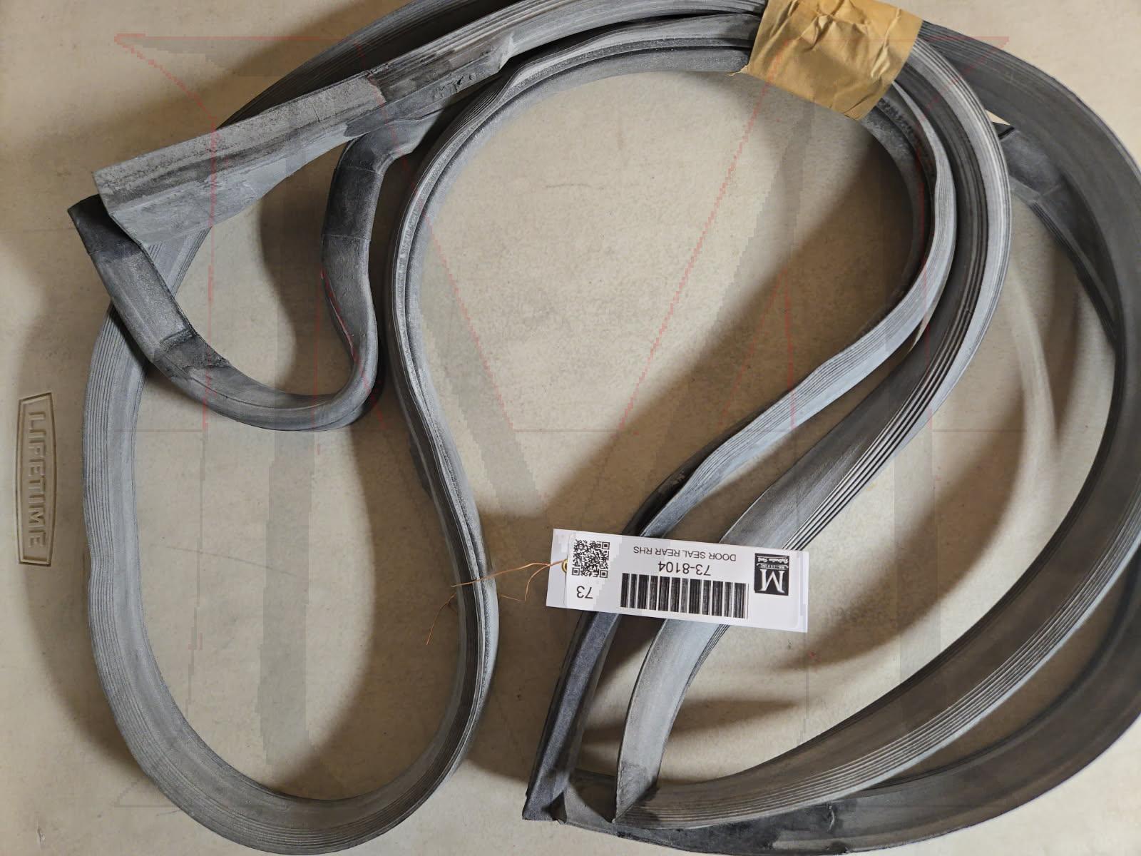 REAR DOOR SEAL